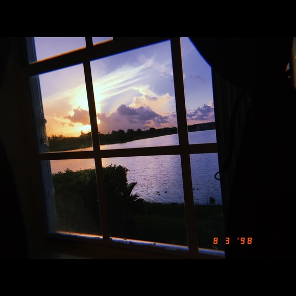 Meet your Posher, Elizabeth - Picture 5 of 8